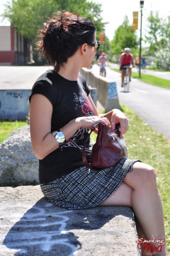 Brunette babe smoking at the park - N