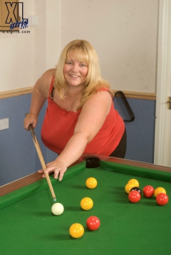 Busty Billiard Hustler - N