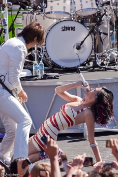 Katy Perry striped dress - N