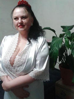 Busty Russian Woman 510 - N