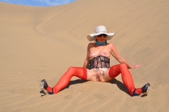 natalie willner spreads pussy in the sand - N