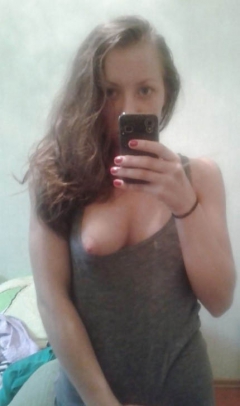 Naked phone selfies - teen tries out her new mobile - N
