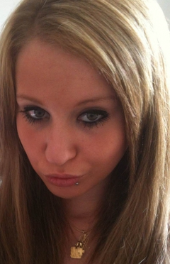 Skinny chav teen selfies - blonde slag naked pics - N