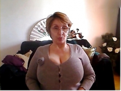 Audrey sexy 70 year old granny being photographed on SKYPE - N