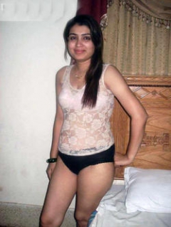 hot girl for escort service in Rajouri garden delhi - N