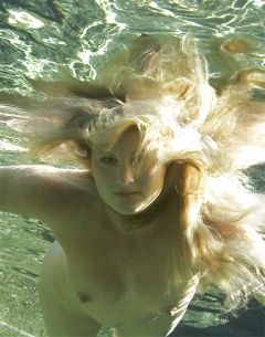 Underwater Nimph II - N