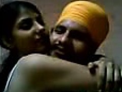 desi-punjabi-couple-making-love