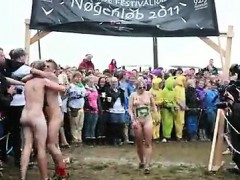 World-euro-danish & Nude People On Roskilde Festival 2011-1