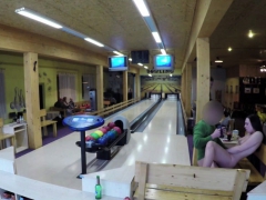 hunt4k-sex-in-a-bowling-place-i-ve-got-strike
