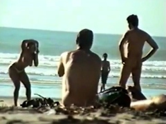 str8-big-dick-on-beach