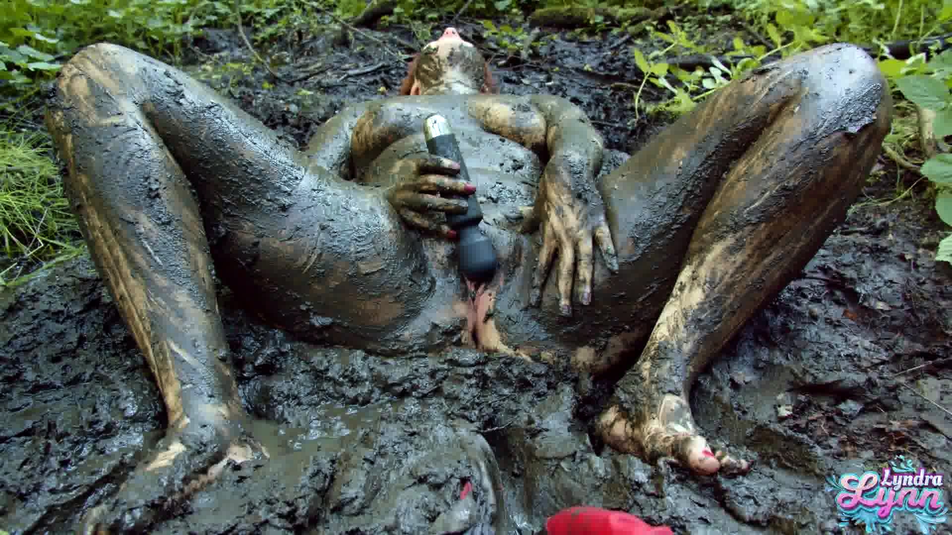 Red Riding Hood Masturbates In Forest Mud at DrTuber