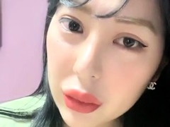 amateur-asian-webcam-strip-masturbation