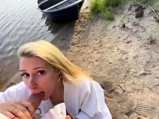 risky outdoor sex on the boat on eyes of neighbors